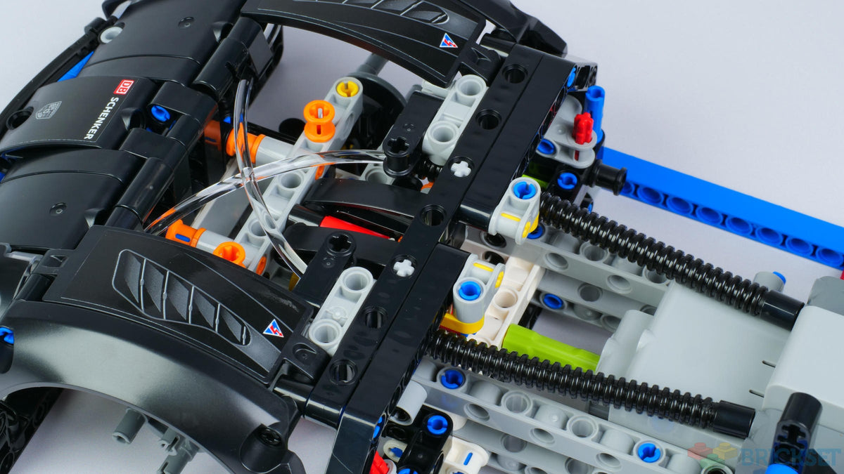 LEGO® - LEGO Technic Porsche GT4 e- Performance - 42176