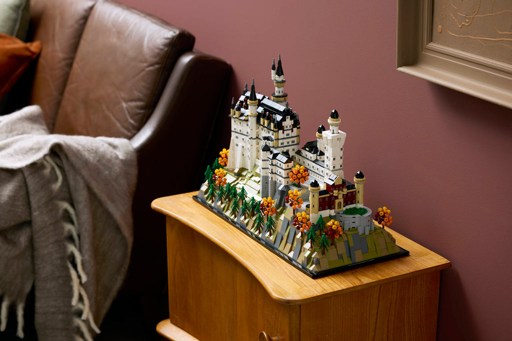 LEGO® Icons - Neuschwanstein Castle - 21063