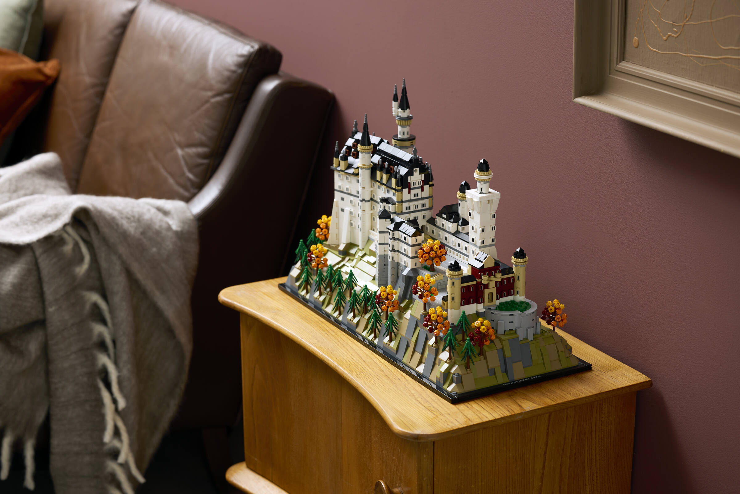 LEGO® Icons - Neuschwanstein Castle - 21063
