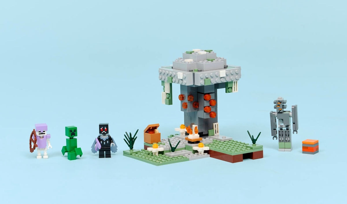 LEGO® - The Pale Garden - 21586