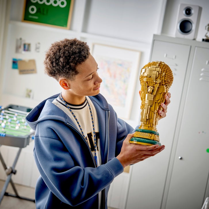 LEGO® - FIFA World Cup™ Official Trophy - 43020