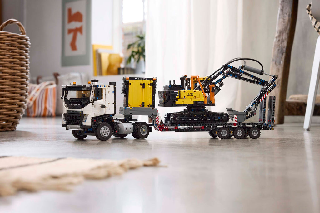 LEGO® Icons - Volvo FMX Truck & EC230 Electric Excavator - 42175
