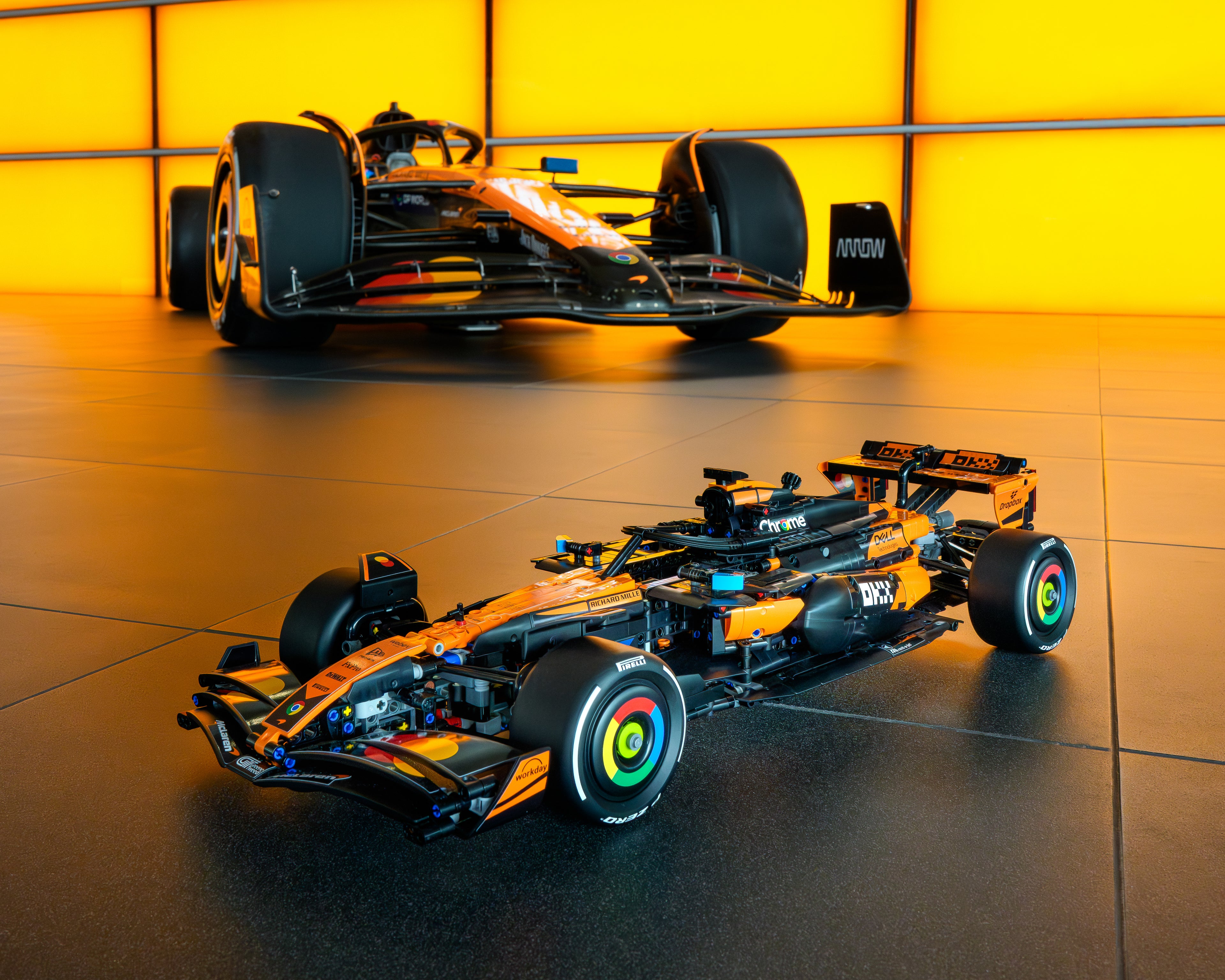 LEGO® Icons - McLaren MCL39 F1 Car - 42228