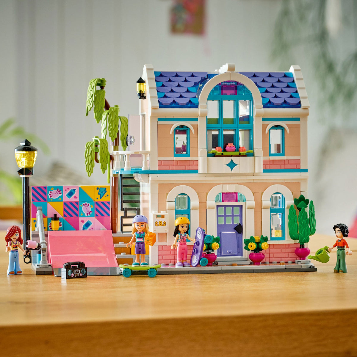 LEGO® - Liann's Family House - 42687