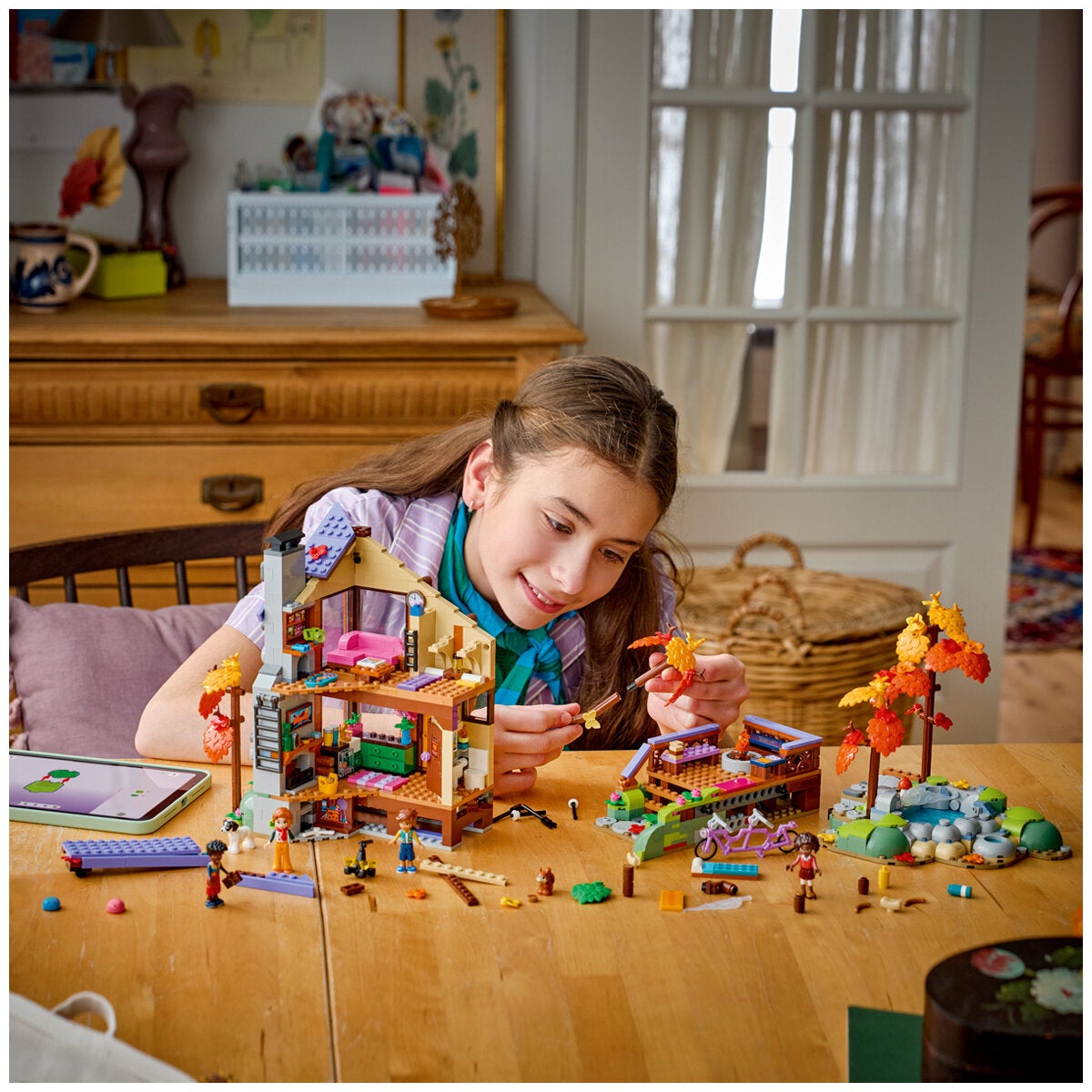 LEGO® - Cozy Fall Forest Cabin - 42705