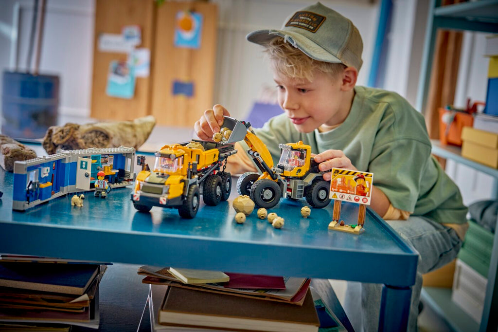 LEGO® - Dump Truck & Front End Loader - 60494