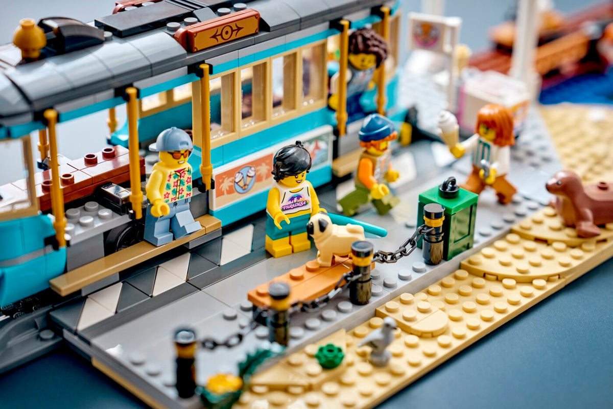 LEGO® - Classic Beach Streetcar - 60506