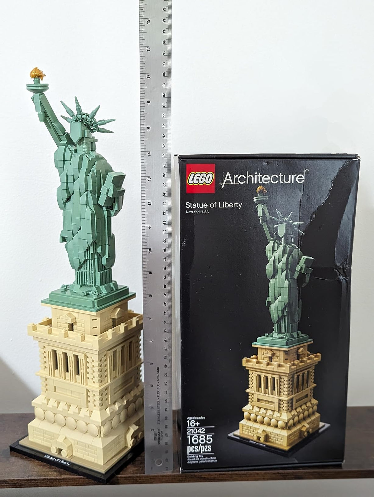 LEGO® - LEGO Architecture Statue of Liberty - 21042
