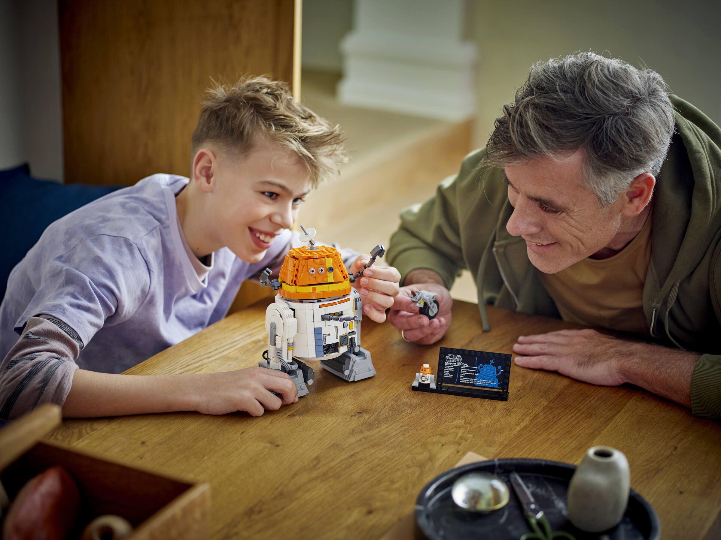 LEGO® Icons - Chopper (C1-10P) Astromech Droid - 75416