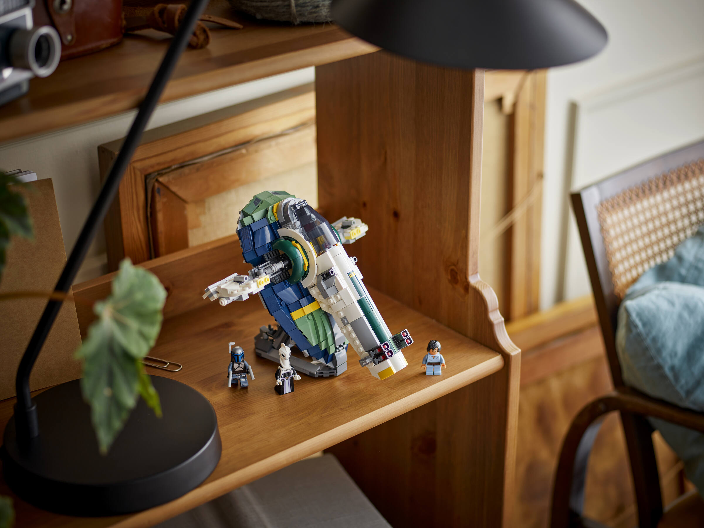 LEGO® Icons - Jango Fett's Starship - 75433
