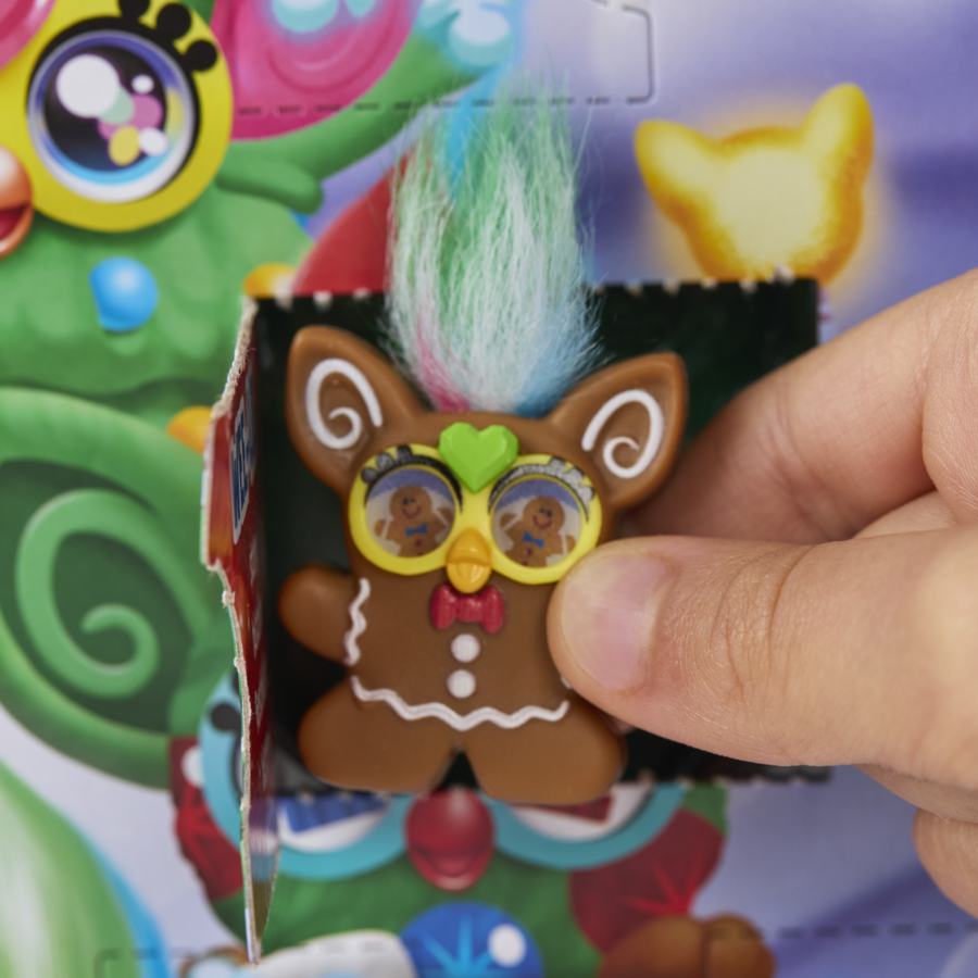 G16475L01 Furby Minis Advent Calendar
