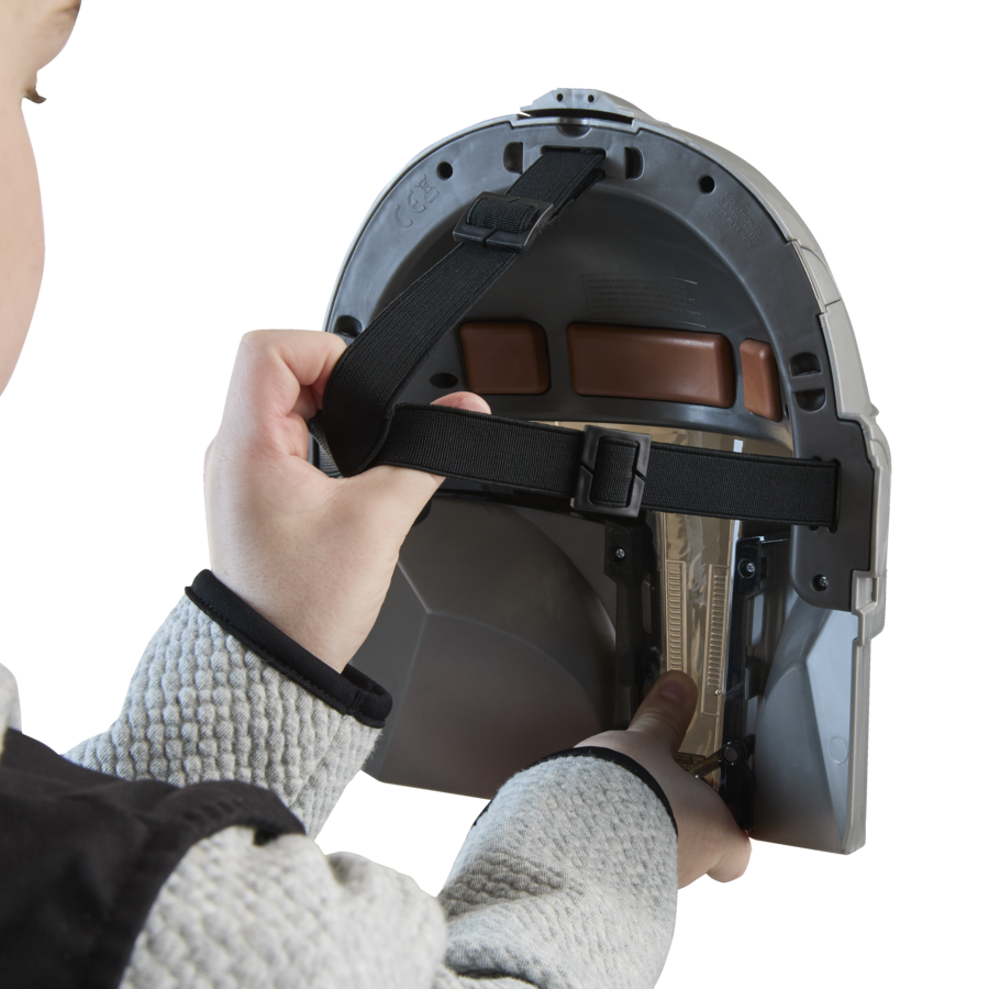 G28395L00 Star Wars The Mandalorian Electronic Mask