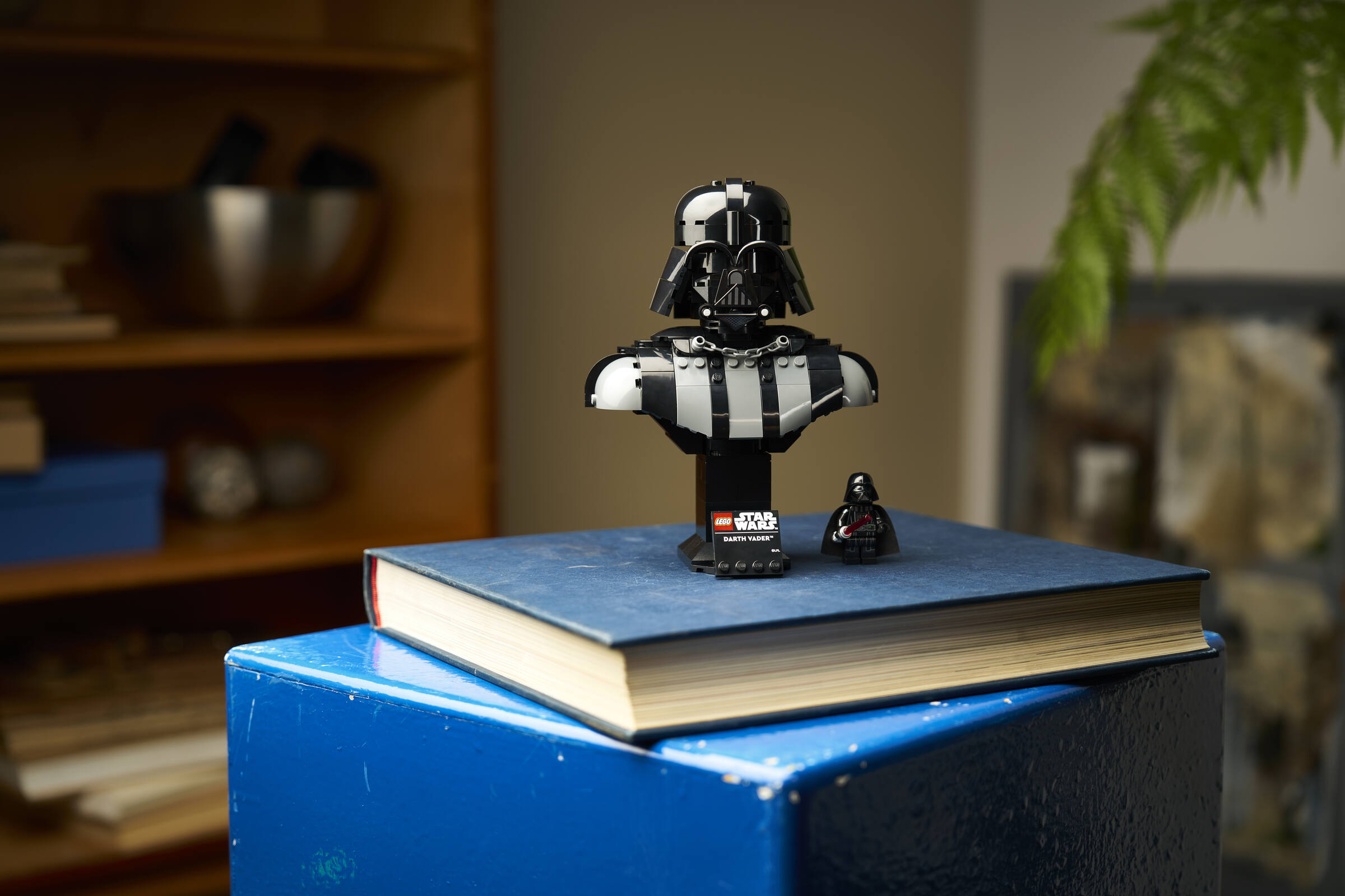 LEGO® Icons - Darth Vader Bust - 75439