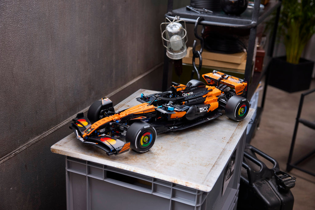 LEGO® Icons - McLaren MCL39 F1 Car - 42228