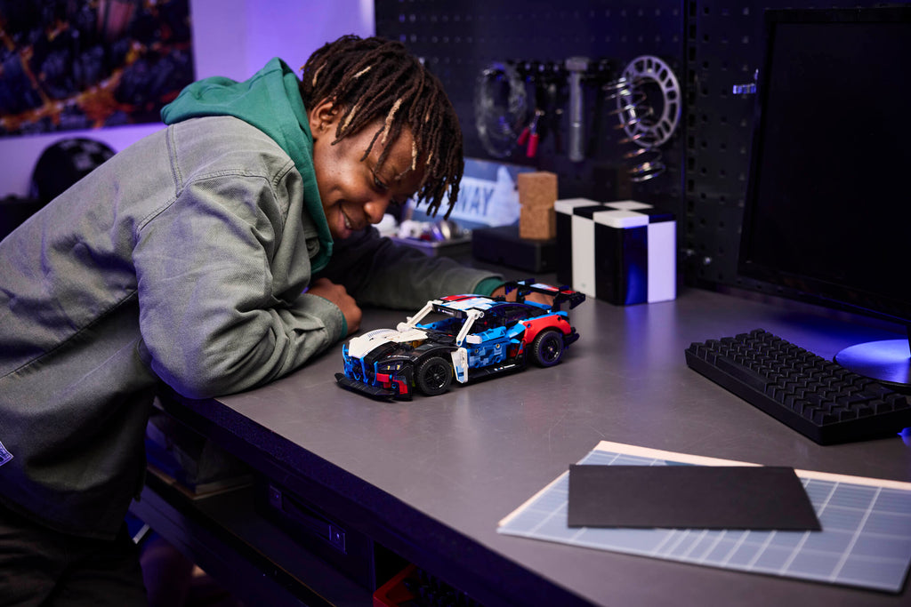 LEGO® Icons - BMW M4 GT3 EVO Race Car - 42226