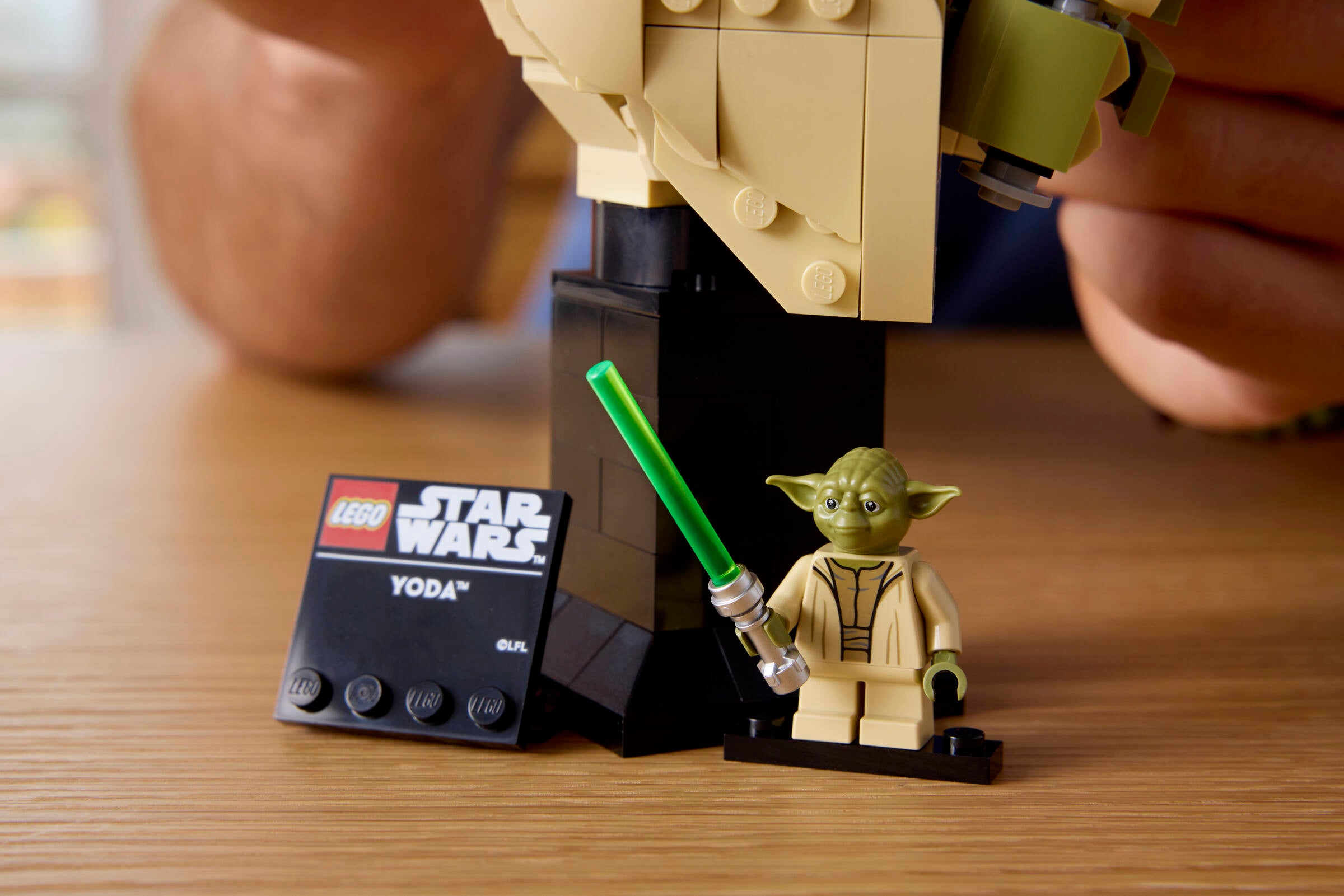 LEGO® Icons - Yoda Bust - 75438