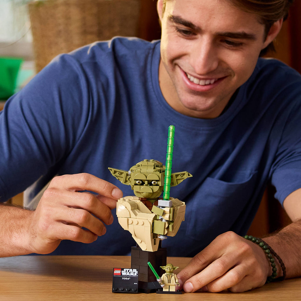 LEGO® Icons - Yoda Bust - 75438