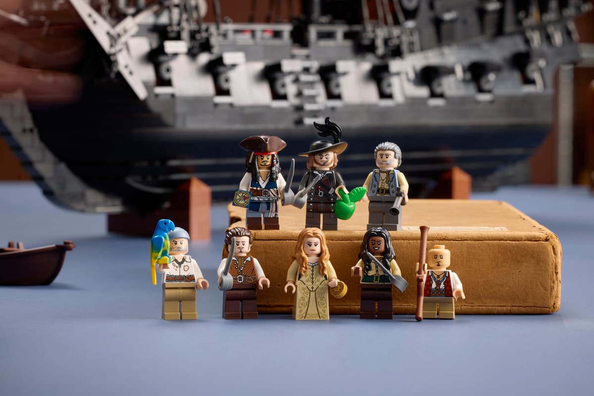 LEGO® Icons - Captain Jack Sparrow's Pirate Ship - 10365