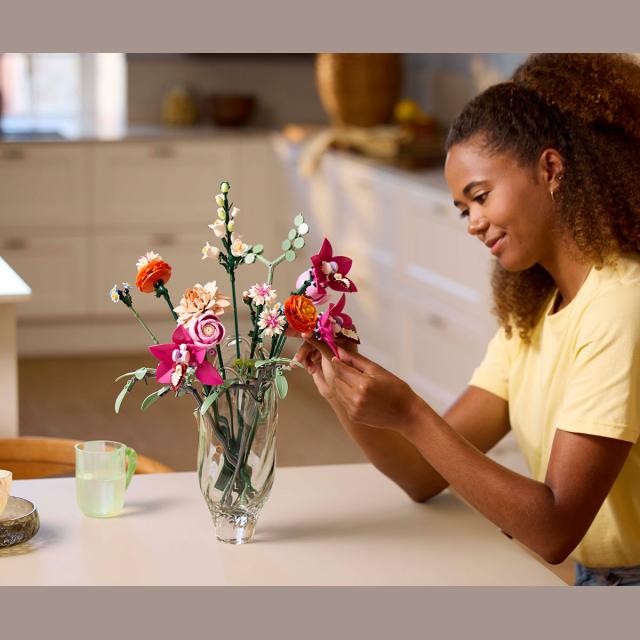 LEGO® - Pretty Pink Flower Bouquet - 10342
