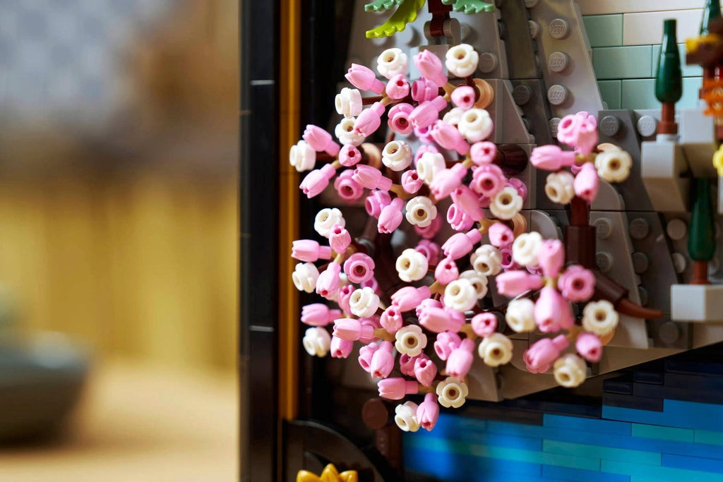 LEGO® - Japanese Cherry Blossom Landscape - 31218