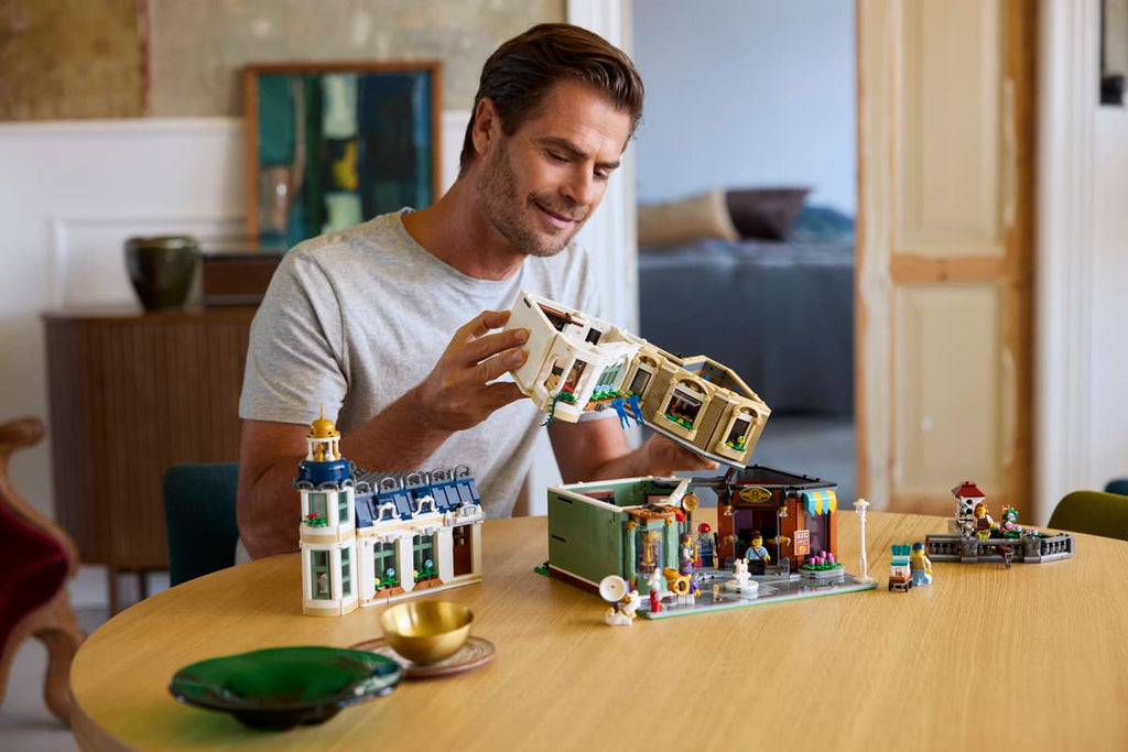 LEGO® Icons - Shopping Street - 11371
